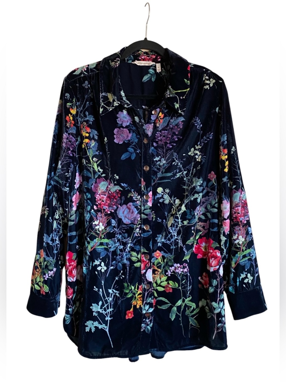Women’s SOFT SURROUNDINGS Jardim
Velvet Floral Overshirt Size XL